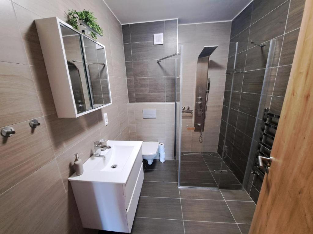Apartman Amali Deluxe Černá v Pošumaví Exterior foto